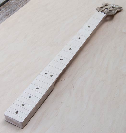 Maple bolt-on bass neck with dot inlays